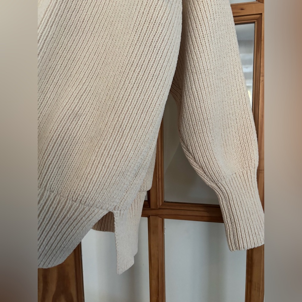 Abercrombie & Fitch button-front cardigan. Knit size Small - Picture 7 of 7